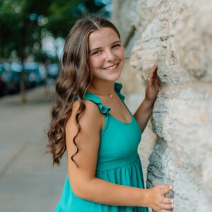 Izzy S - Aurora Babysitter