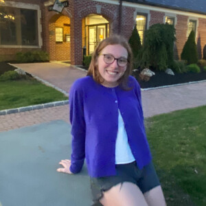 Summer H - Cuse Babysitter