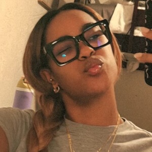 Anouchka M - USF Babysitter