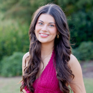 Manuela R - University of Arkansas Babysitter