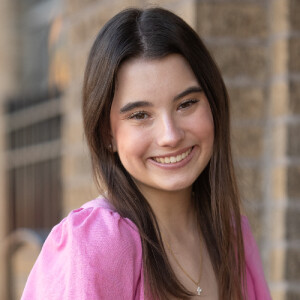Haley G – University of Arkansas Student Seeking Babysitting Jobs