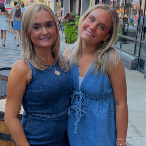 Isabella S - Loyola Babysitter