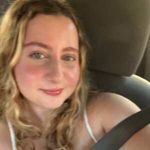 Lily N - SMC Babysitter