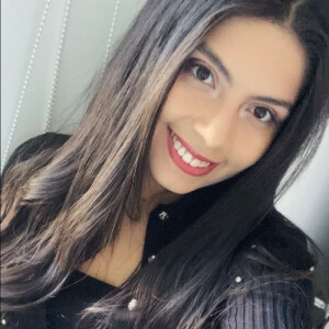 Mariana S – University of Miami Student Seeking Babysitting Jobs