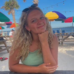 Emma B – Washburn Student Seeking Babysitting Jobs