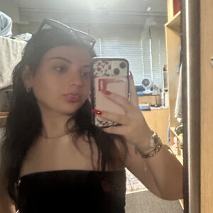 Ella M - UW-Madison Babysitter