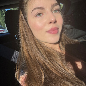 Anja M - SMU Babysitter