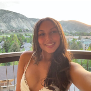 Savonah L - Orange Coast College  Babysitter