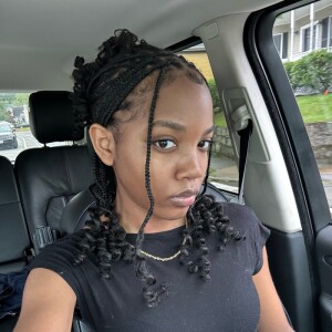 Julee L - UMass Boston Babysitter