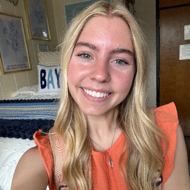 baylie-s-university-of-illinois-roommate-profile-uloop