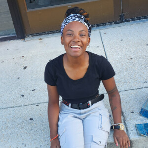 Amonie D - Regent Babysitter