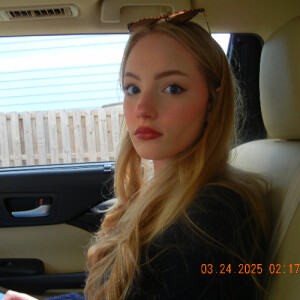 Gwen P - UCA Babysitter