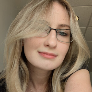 Lillian N - UF Babysitter