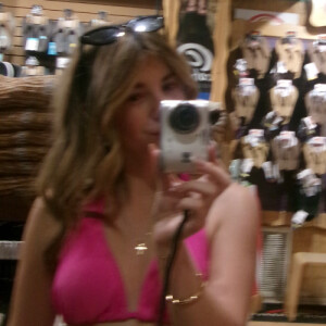 Everly S - Cuesta Babysitter