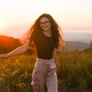 Madison B - Liberty Babysitter