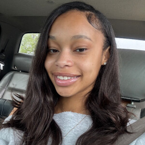 Jayla F - UIUC Babysitter