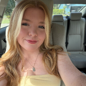 Alexis L - Florida Gulf Coast Babysitter