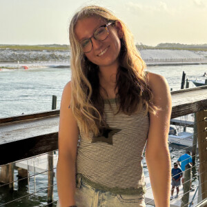 Morgan B - Washburn Babysitter