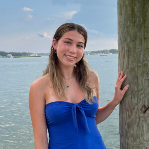 Evalina L - UD Babysitter