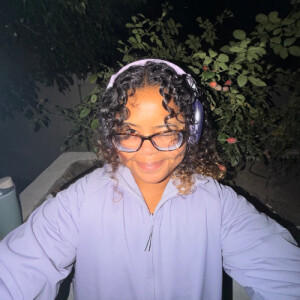 Iman F - USC Babysitter