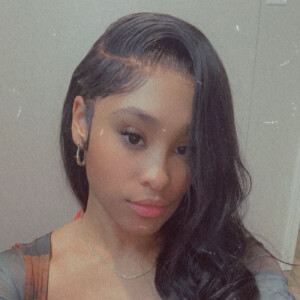 DeAndra