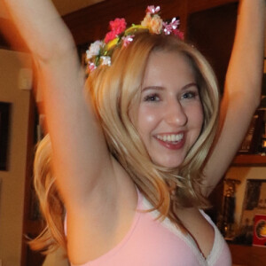 Taylor K - UNCW Babysitter