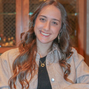 Olivia C - McNeese Babysitter