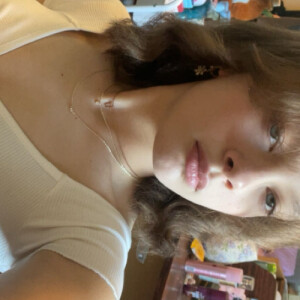 Ashlynne E - Parkland Babysitter