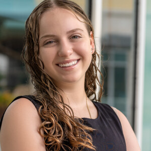 Lauren D - UT Babysitter