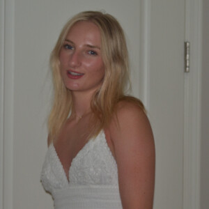 Kezia M - USF Babysitter