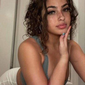 Ashley A - CCSU Babysitter