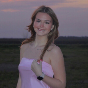 Caytln M - Coastal Bend College  Babysitter