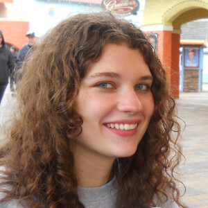 Sydney L - ISU Babysitter