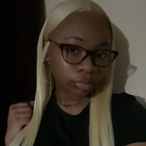 Michayla H - D'Youville Babysitter