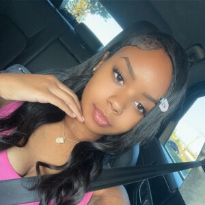 Bria M - Glendale Community College (CA) Babysitter