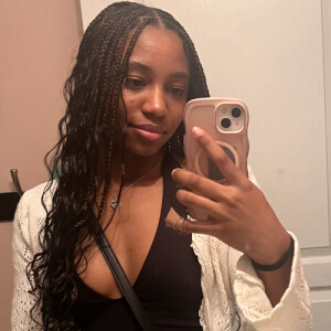 Arianna C - Santa Fe Babysitter