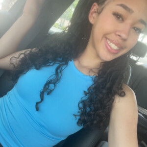 Jacelyn G - UNF Babysitter