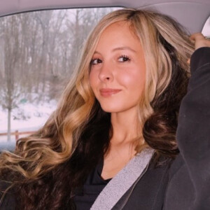 Elizabeth C - Santa Fe Babysitter