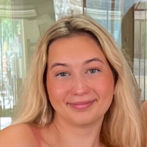 Anna S - Ohio State Babysitter