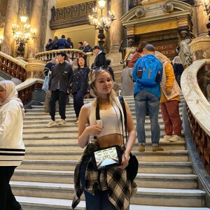 Ashley S - UCSB Babysitter