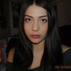 Victoria P - UIC Babysitter