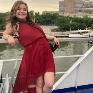 Alyssa D – New York Student Seeking Babysitting Jobs