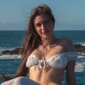 Radharani B - Honolulu Community College  Babysitter