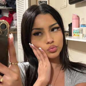 Melanie V - Fullerton College Babysitter