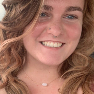 Hannah M – UWM Student Seeking Babysitting Jobs
