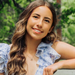 Alyssa H - St. Thomas Babysitter