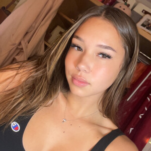 Ella C - FIU Babysitter