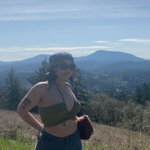 Jasmine B - Oregon State Babysitter