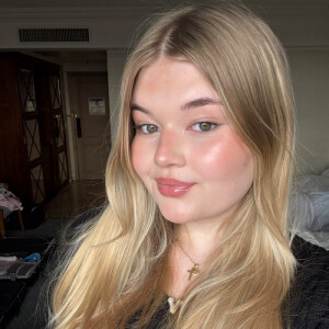Victoria F - NYU Babysitter