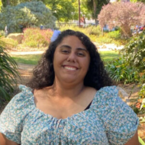 Isabella F - UC Davis Babysitter